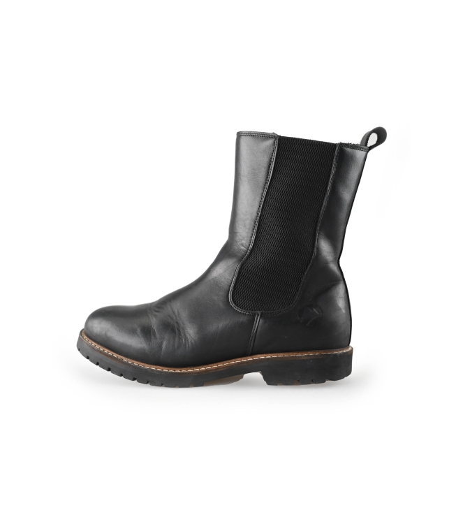 Travelin Chelsea boots