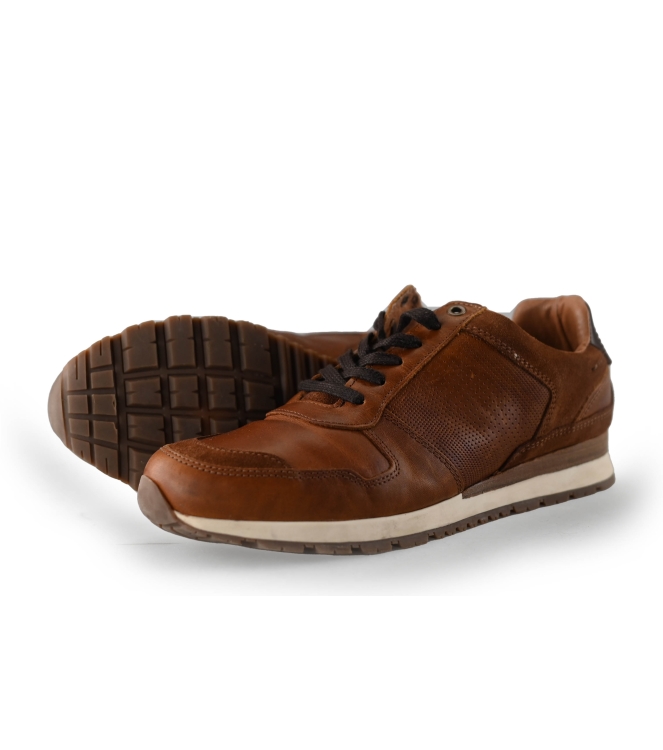 Travelin Sneakers