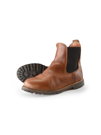 Travelin Chelsea boots