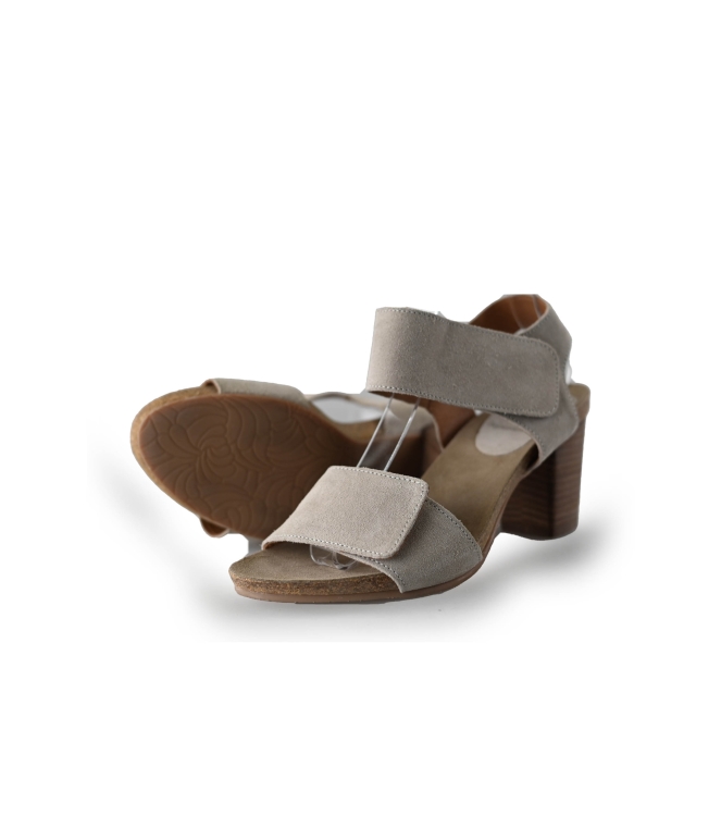 AQA Sandalen