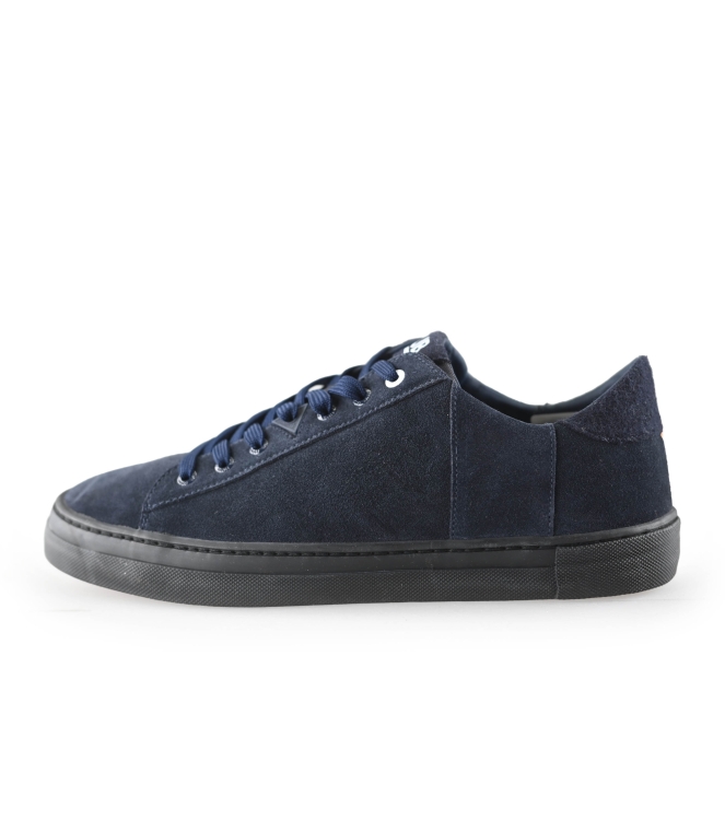 Hub Sneakers
