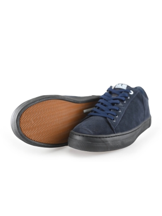 Hub Sneakers