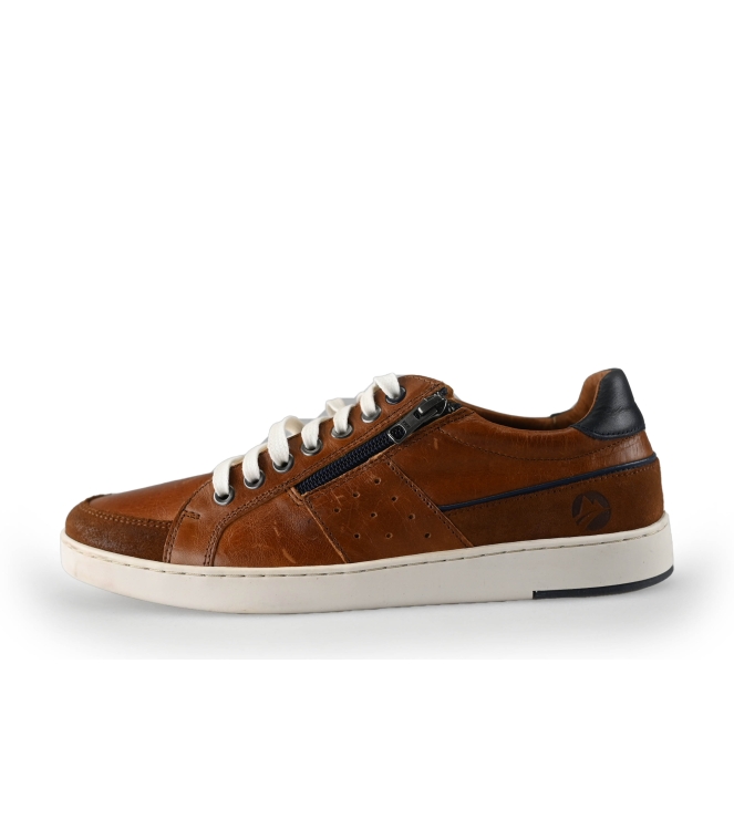Travelin Sneakers