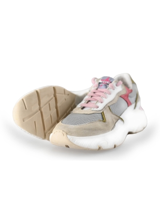 Giga Sneakers