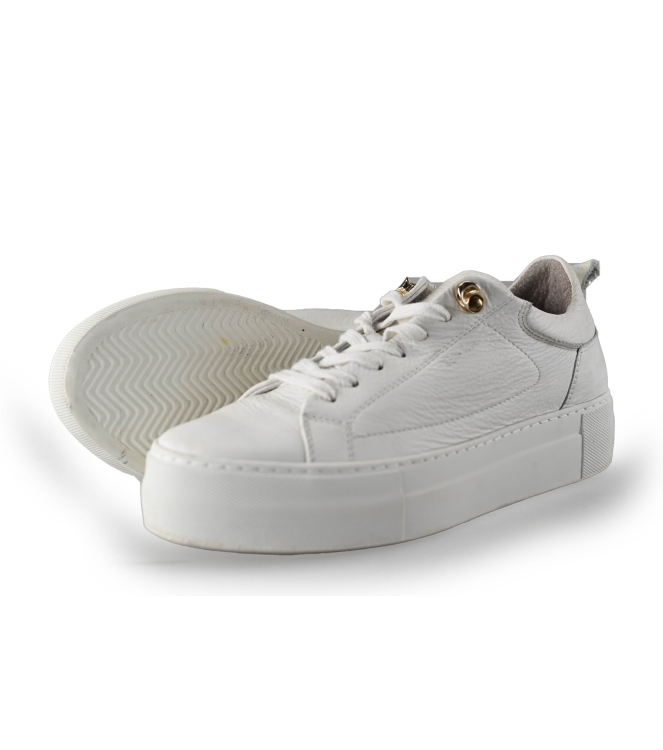 Red-Rag Sneakers