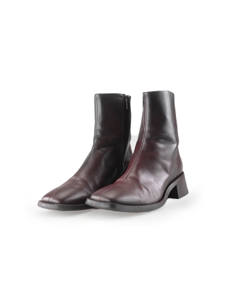 Vagabond Boots