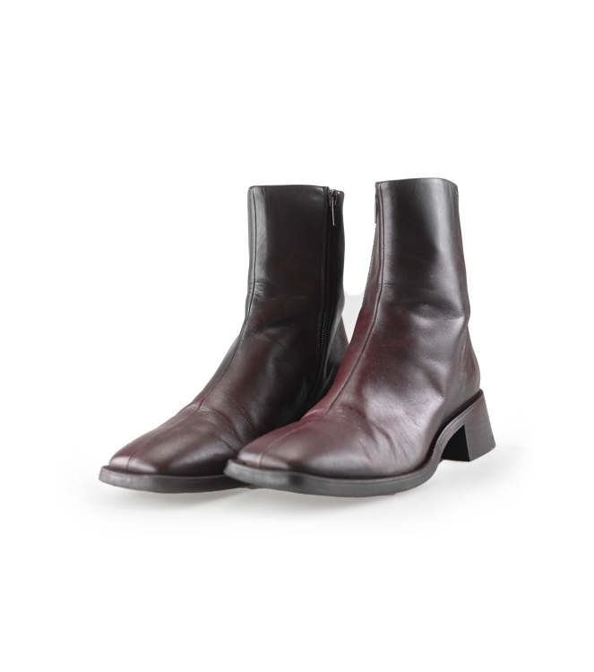 Vagabond Boots