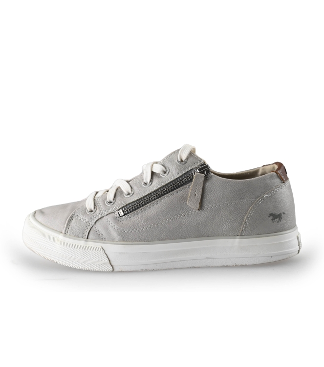 Mustang Sneakers