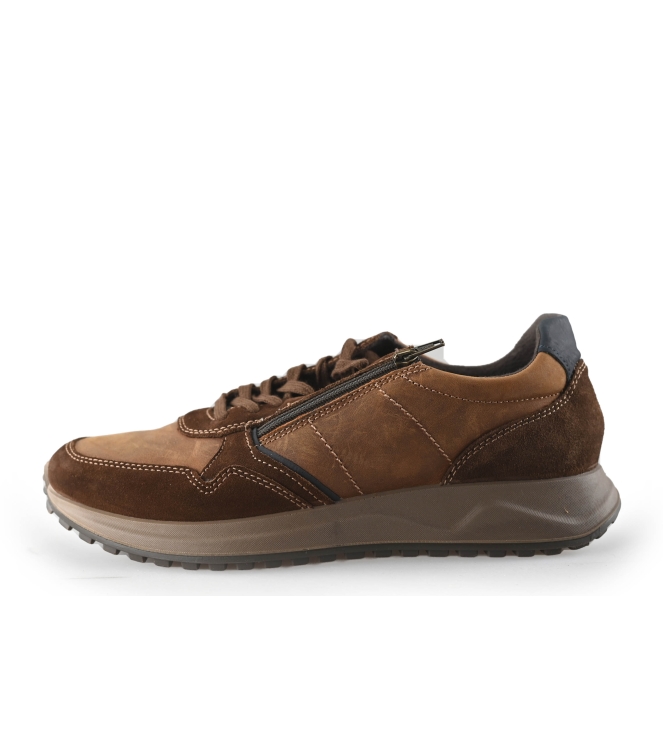 Sub55 Sneakers