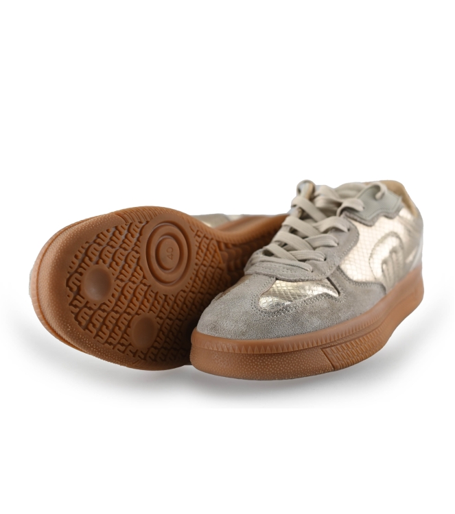 Maruti Sneakers