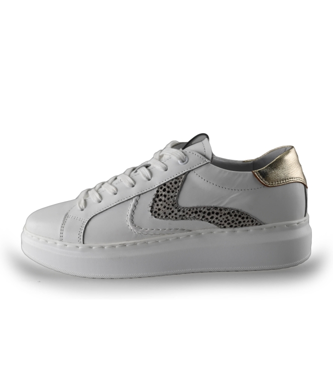 Maruti Sneakers