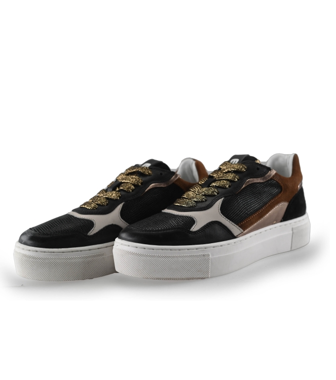 Maruti Sneakers