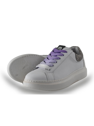 Maruti Sneakers
