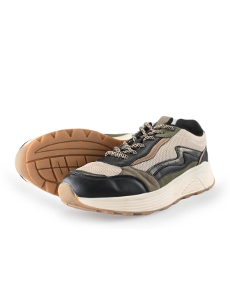 DSTRCT Sneakers