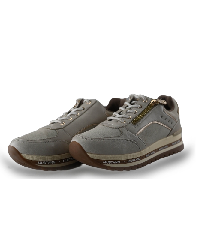 Mustang Sneakers