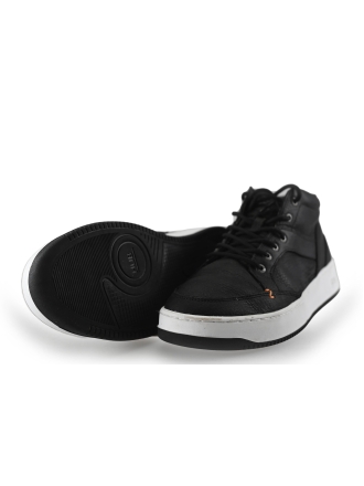 Hub Sneakers