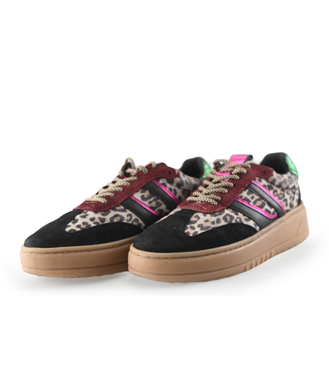 Sub55 Sneakers