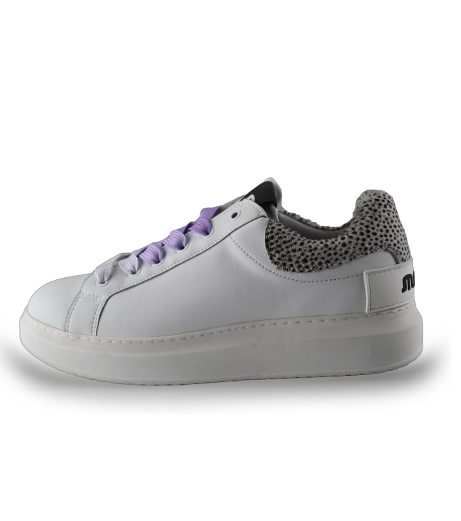 Maruti Sneakers