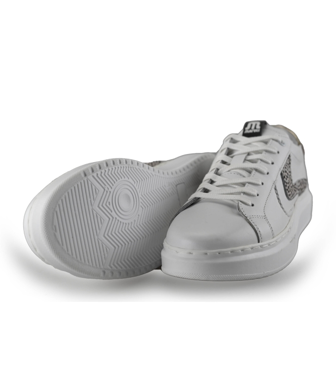Maruti Sneakers