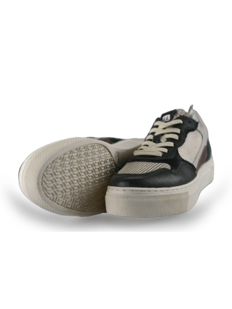 Maruti Sneakers