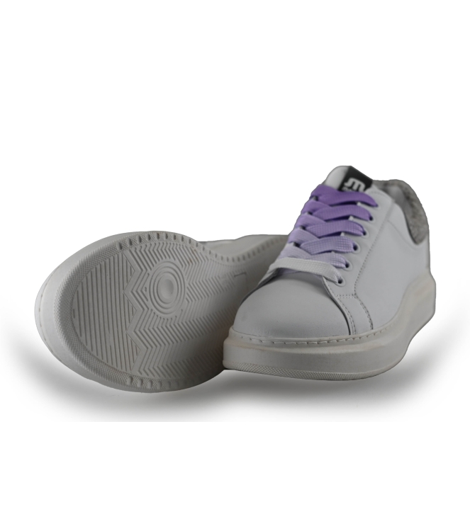 Maruti Sneakers