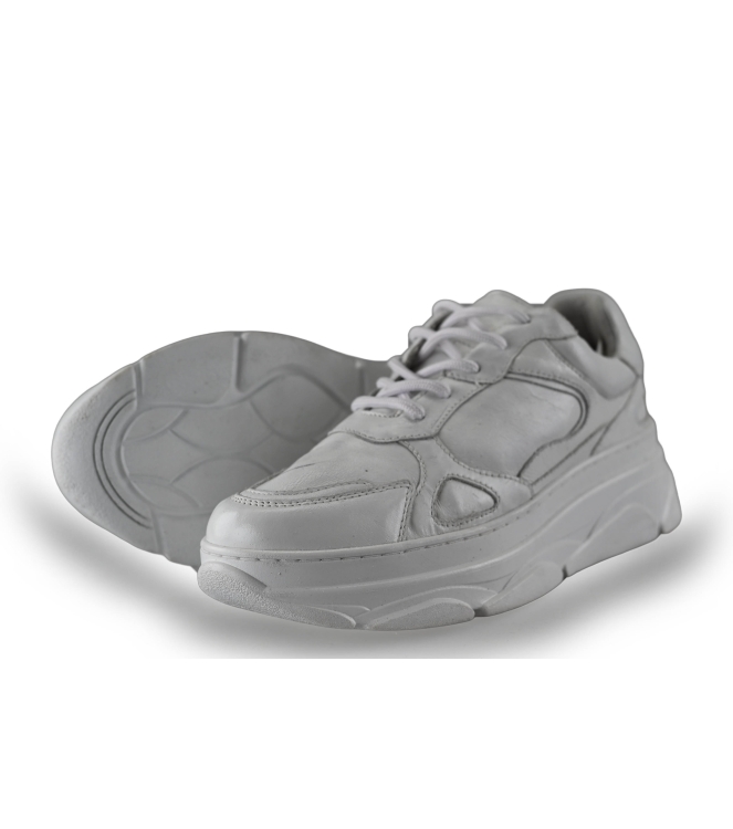 Omoda Sneakers