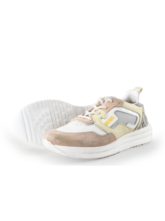 Giga Sneakers