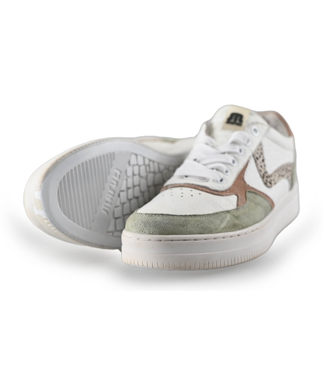 Maruti Sneakers