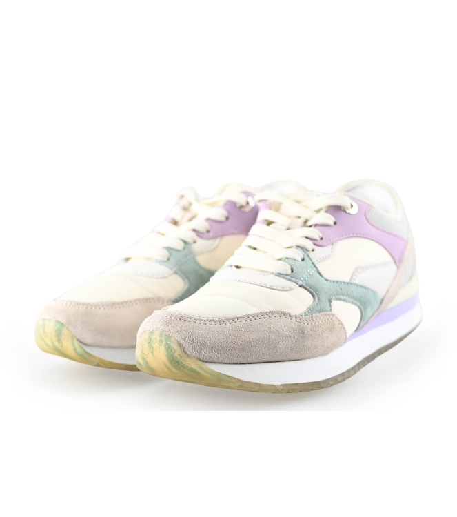 Maruti Sneakers