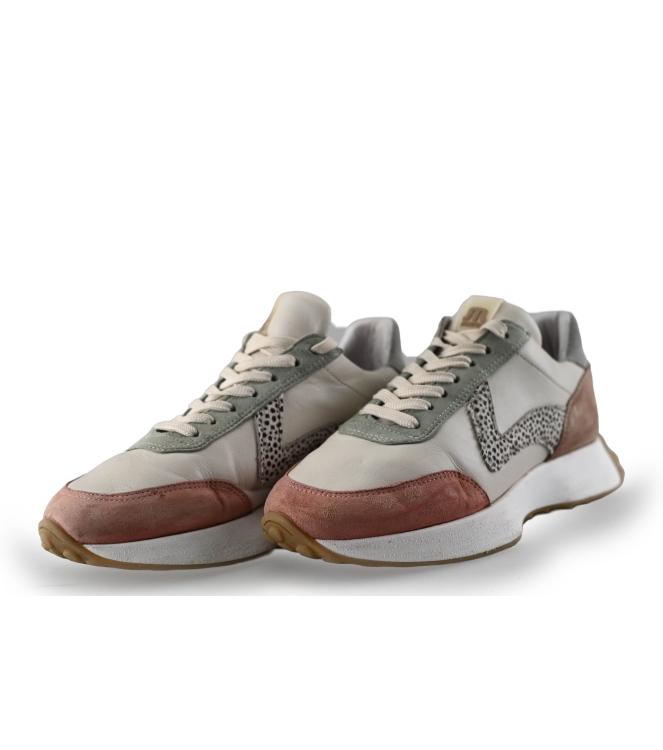 Maruti Sneakers