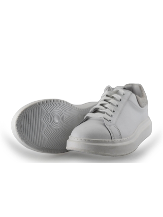 Maruti Sneakers