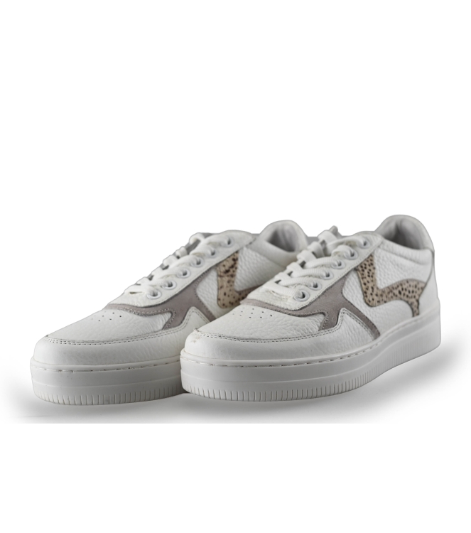 Maruti Sneakers