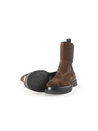 Hip Shoe Style Chelsea boots