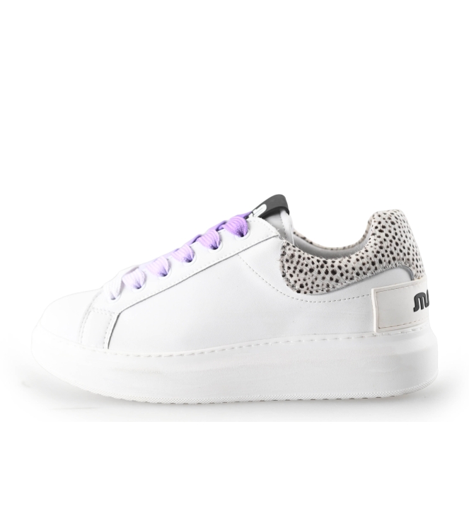 Maruti Sneakers