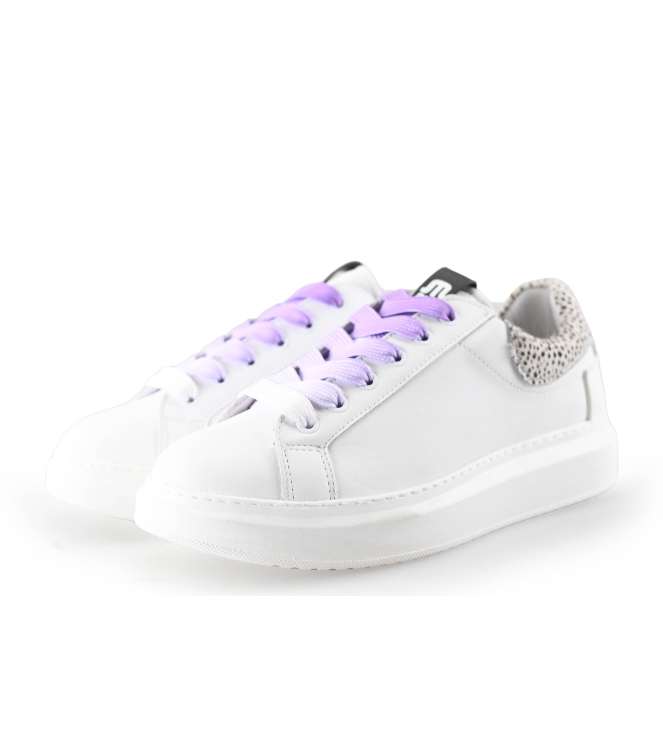 Maruti Sneakers