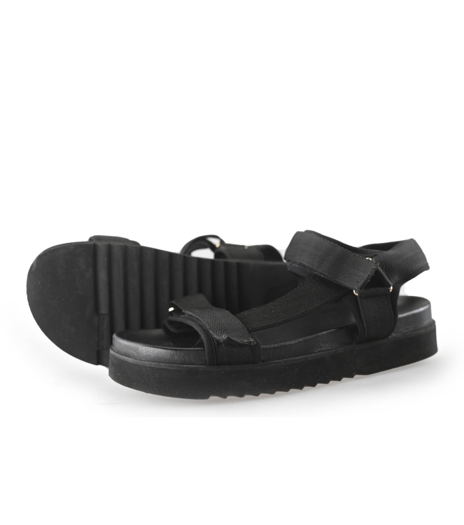 Maruti Sandalen
