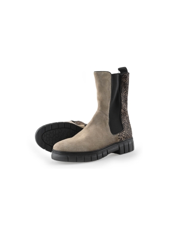 Maruti Chelsea boots