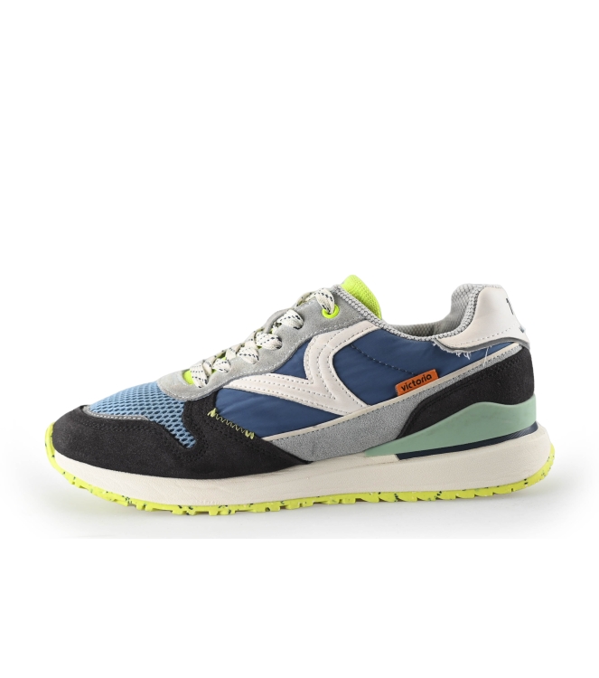 Victoria Sneakers