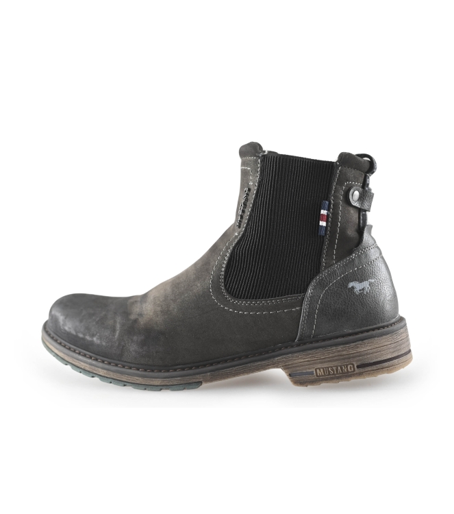 Mustang Chelsea boots
