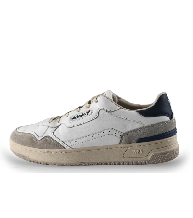 Victoria Sneakers