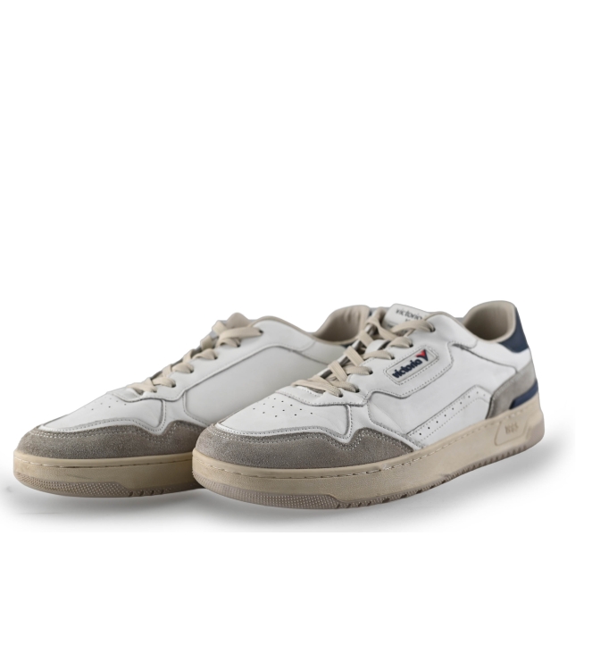 Victoria Sneakers
