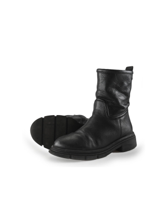 Maruti Boots