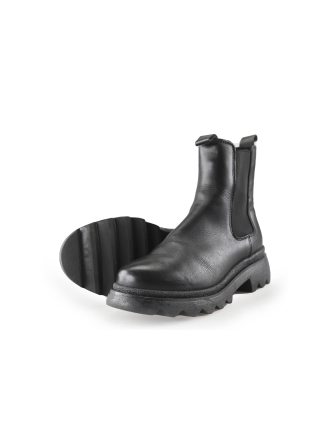 Tamaris Chelsea boots