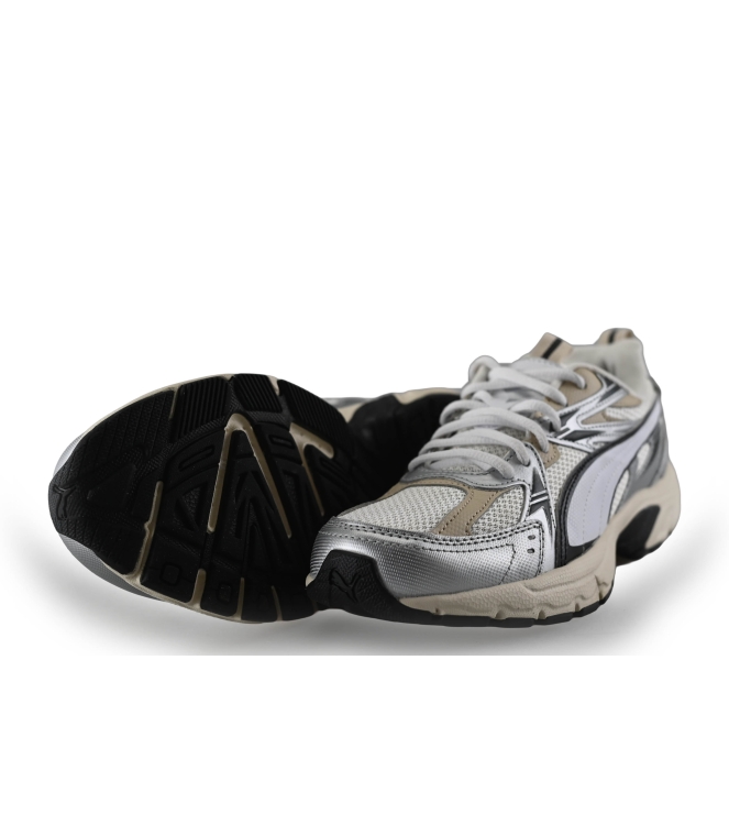 Puma Sneakers