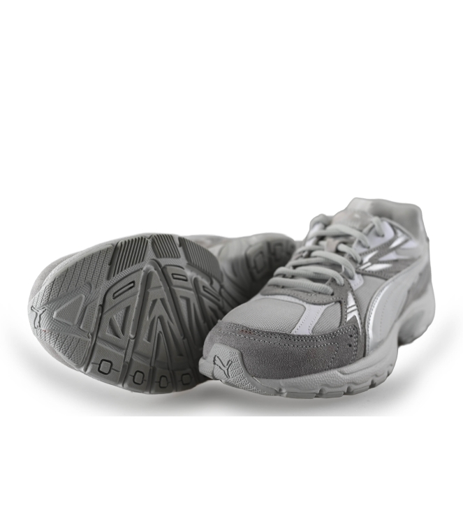 Puma Sneakers