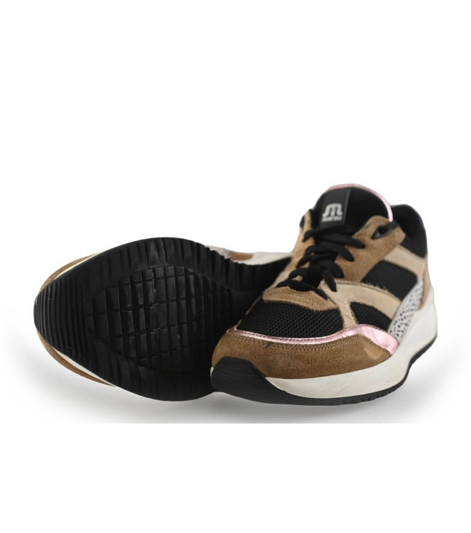 Maruti Sneakers