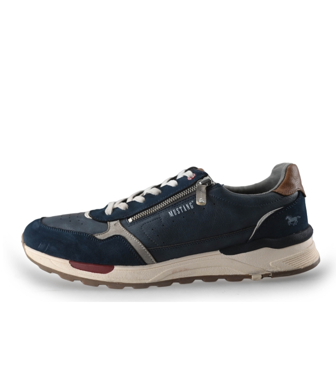 Mustang Sneakers