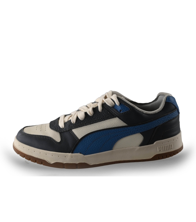 Puma Sneakers