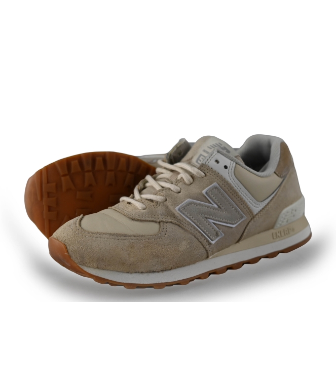 New Balance Sneakers