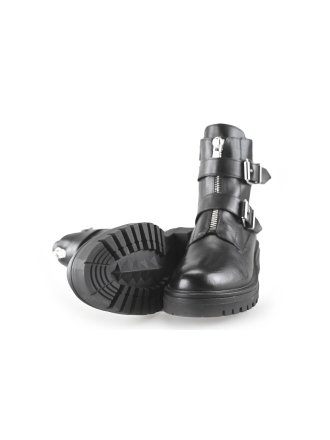 Omoda Boots